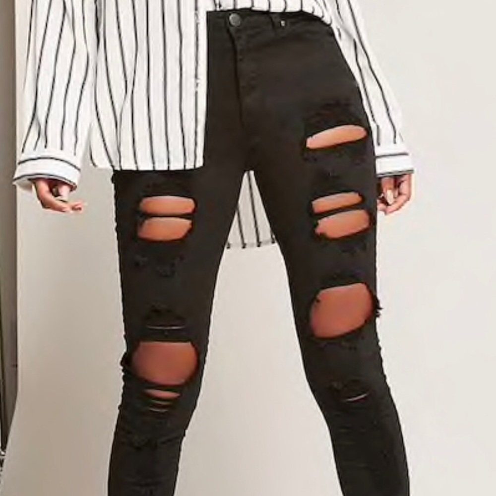 Forever 21 distressed high-rise skinny jeans